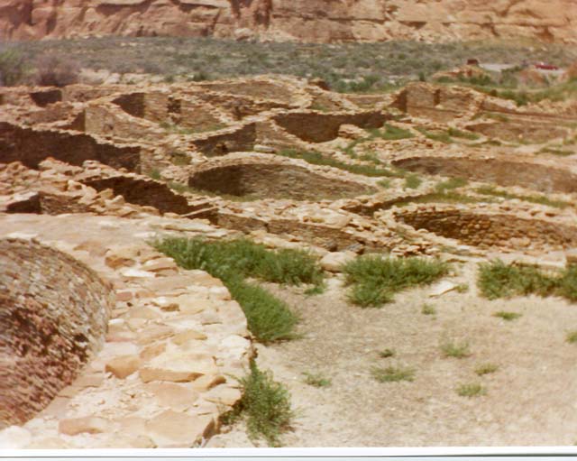 [Chaco Canyon - Pueblo del Arroyo - wall]